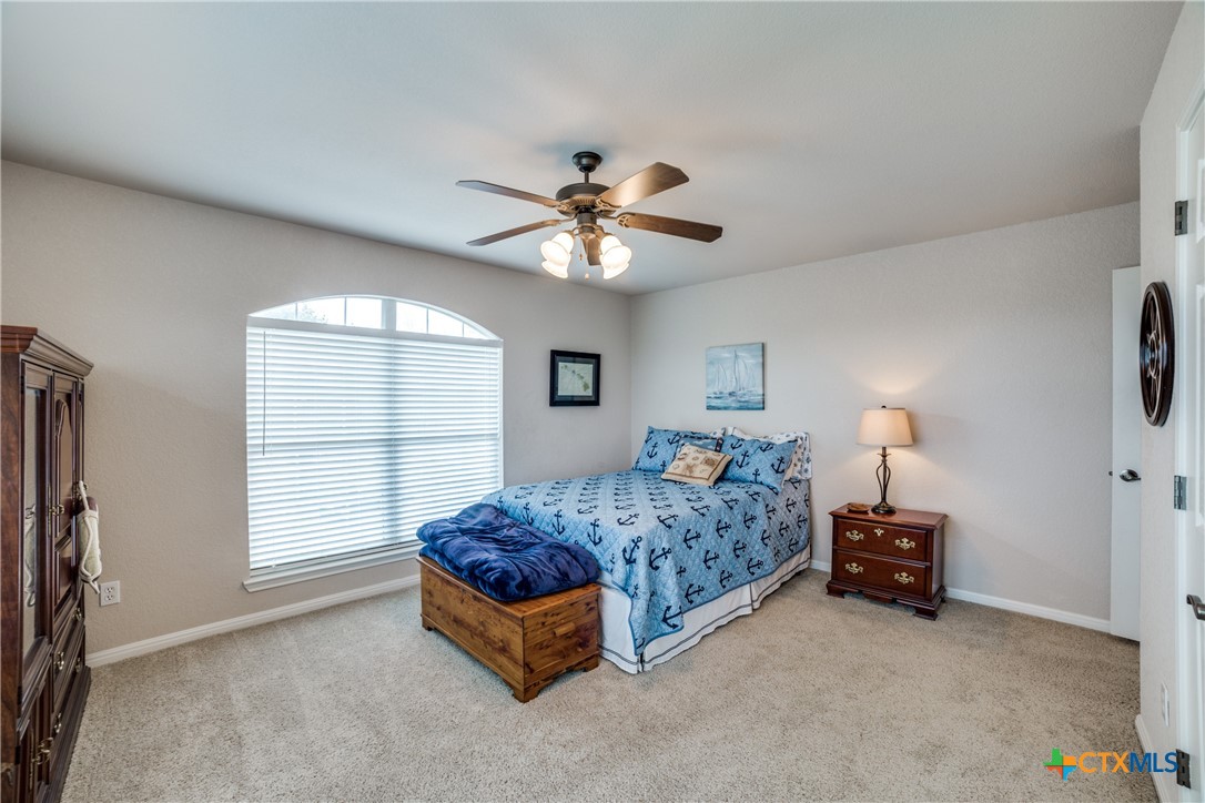 2827 Meadow Breeze