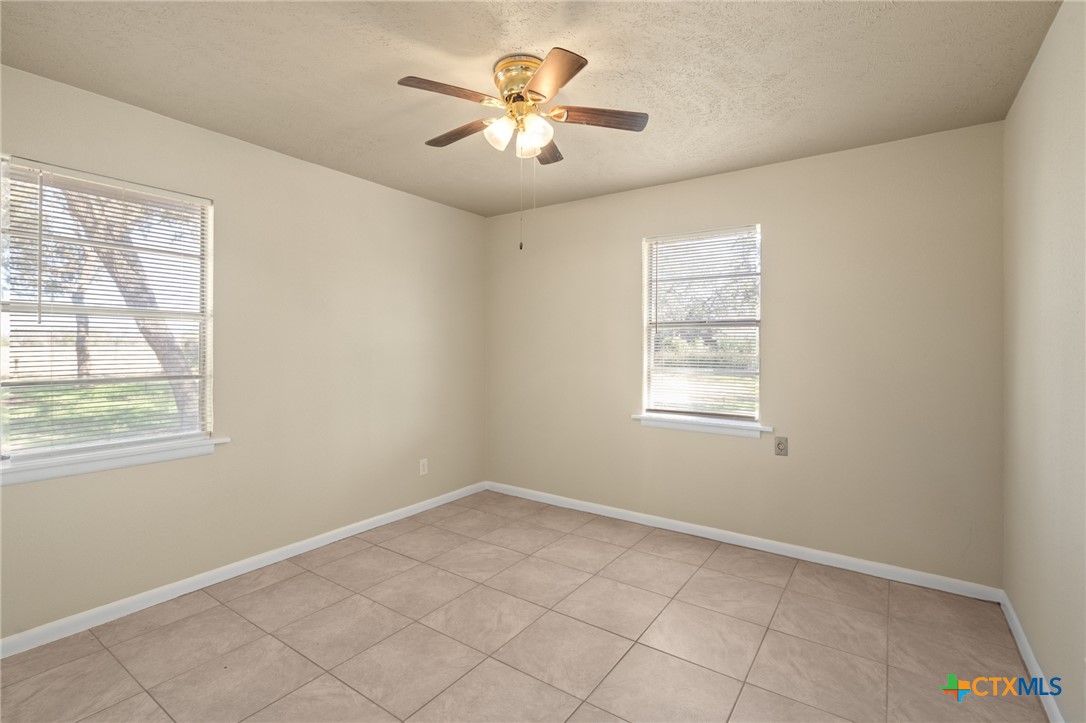 3854 Old Goliad Road