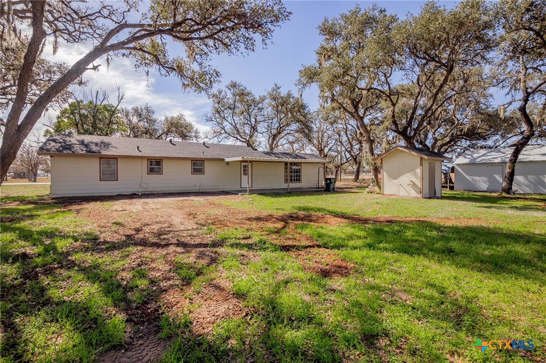 3854 Old Goliad Road