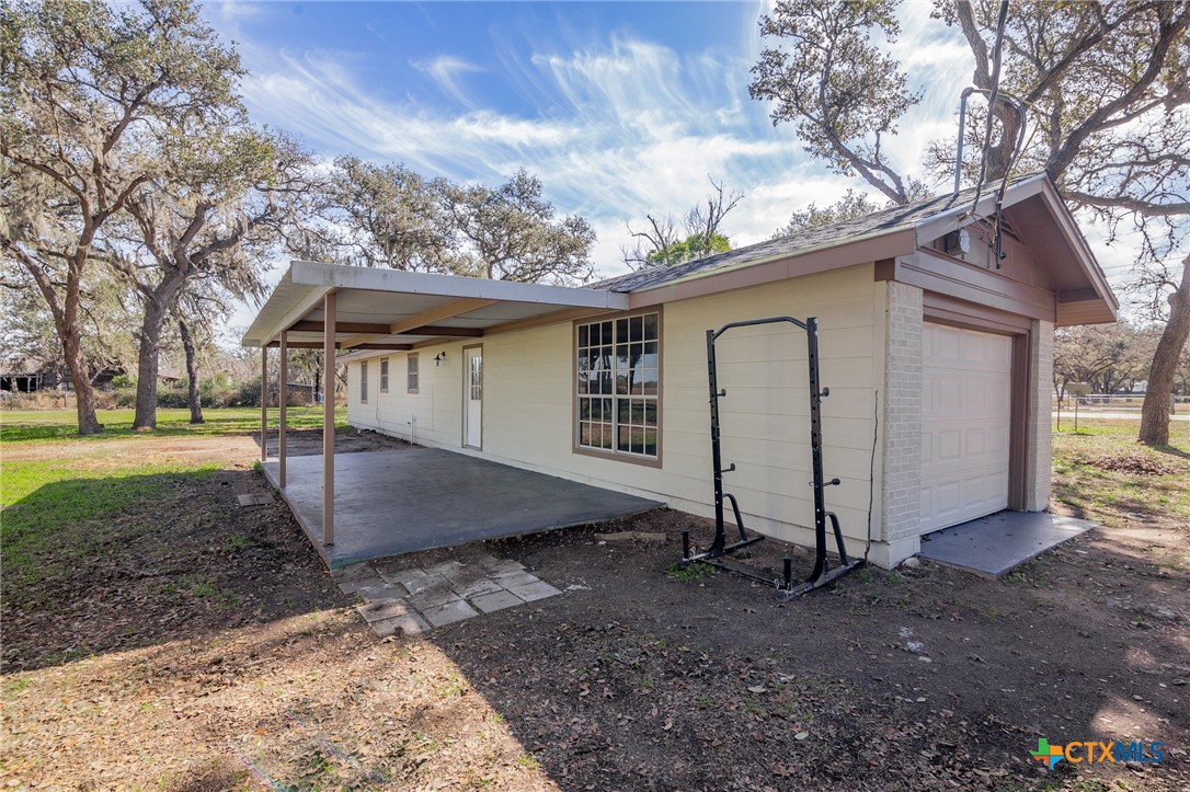 3854 Old Goliad Road