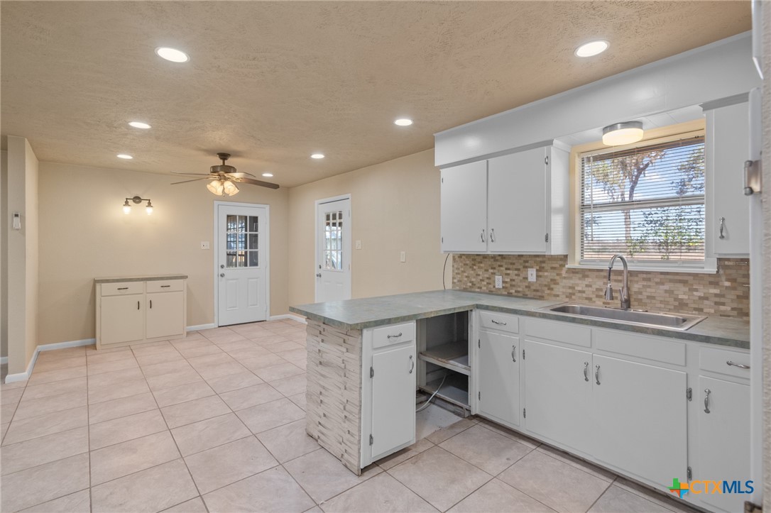 3854 Old Goliad Road