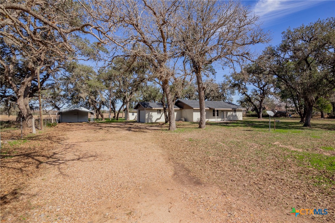 3854 Old Goliad Road