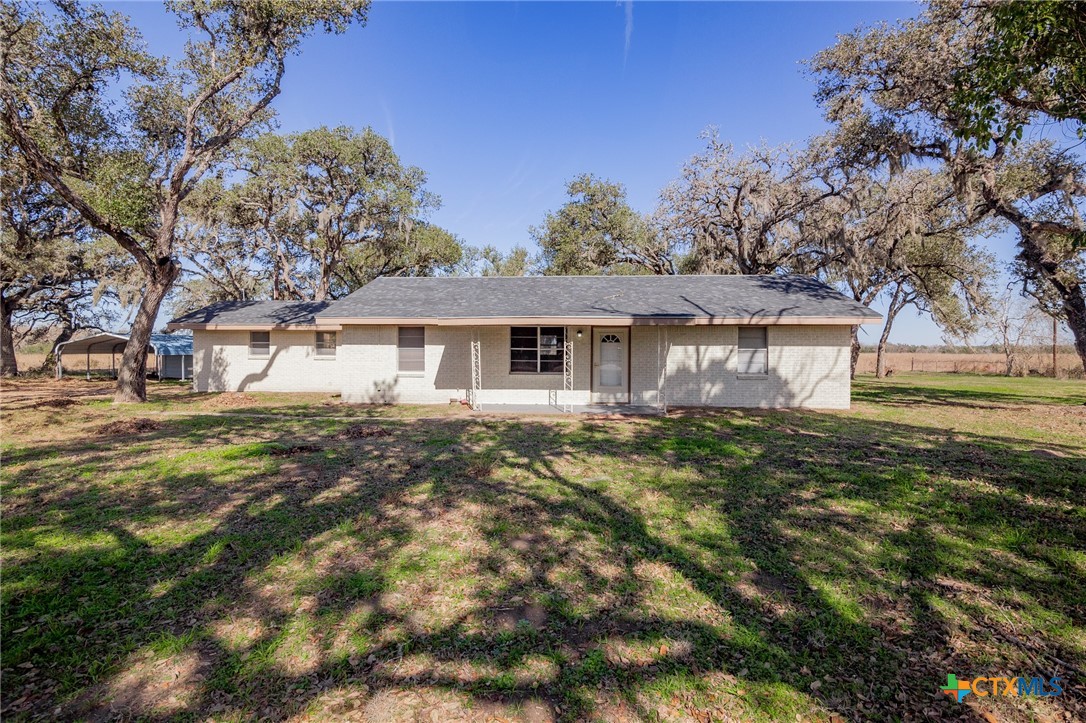 3854 Old Goliad Road