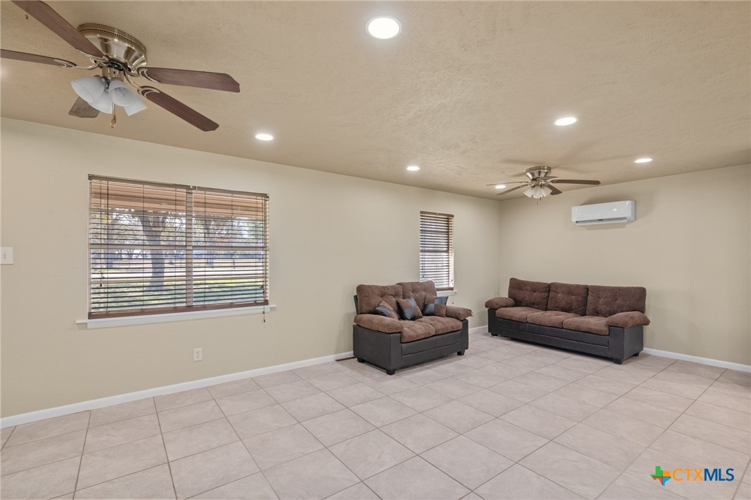 3854 Old Goliad Road