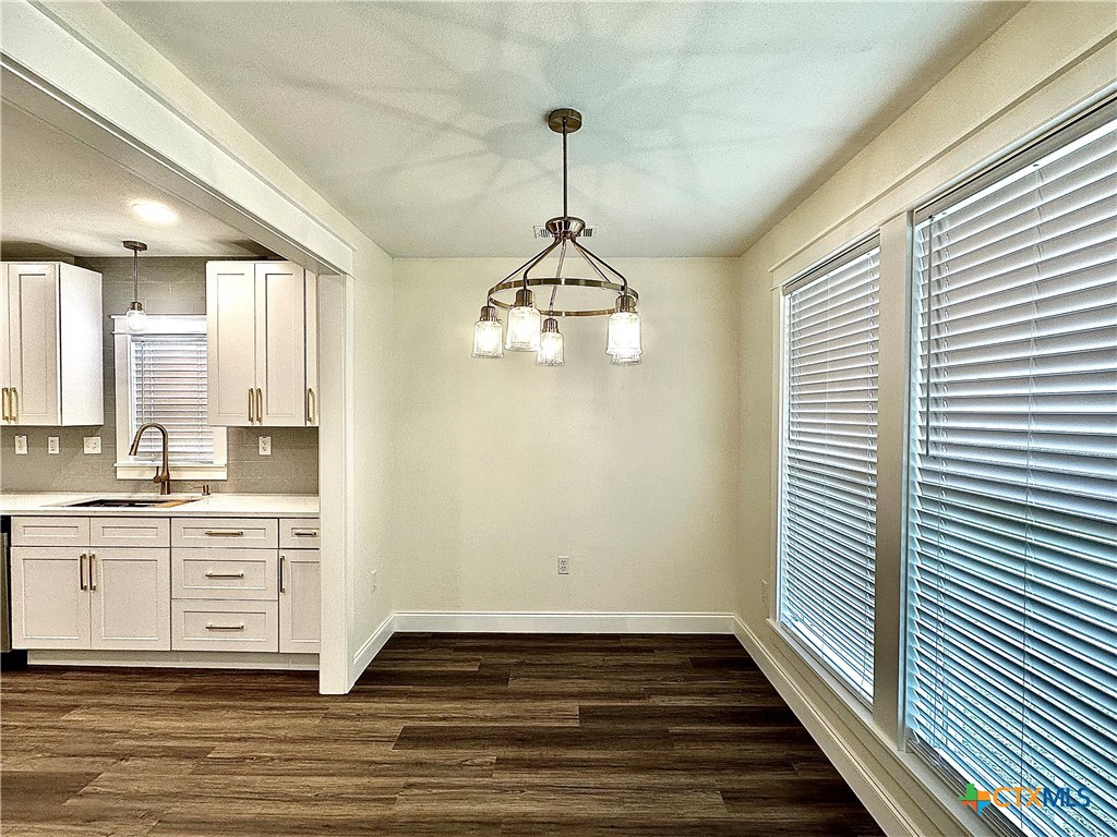 2307 E Brazos Street