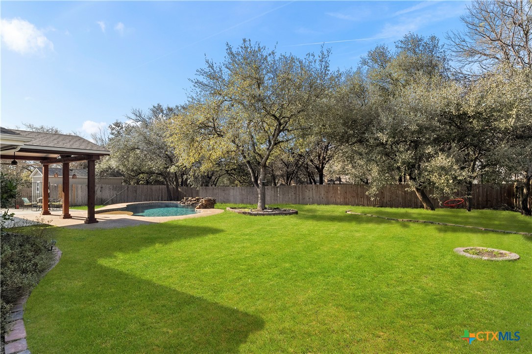 725 Willow Ridge Drive