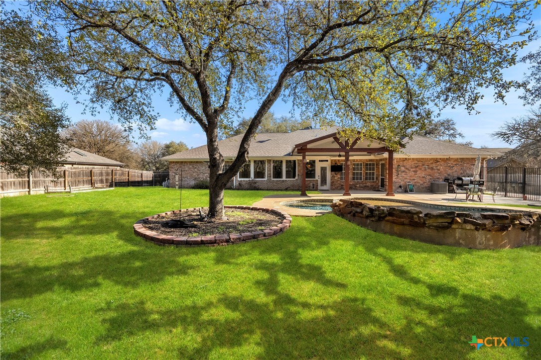 725 Willow Ridge Drive