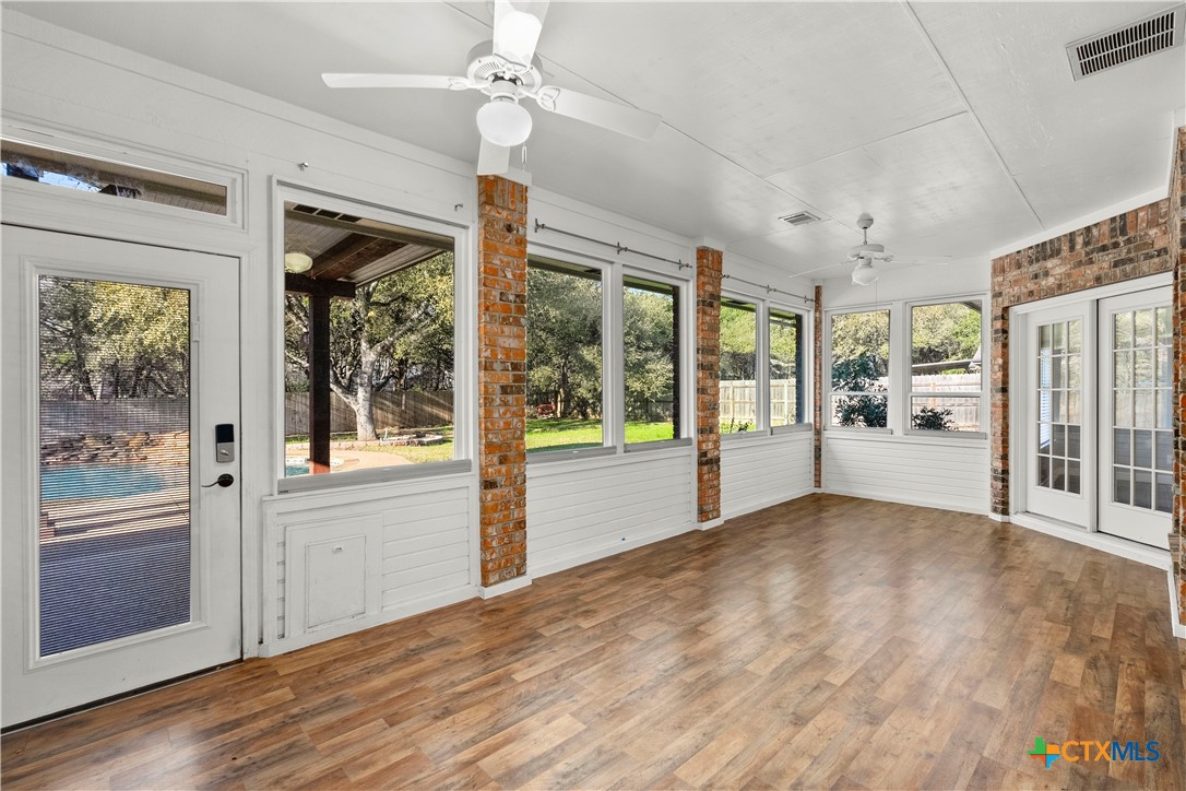 725 Willow Ridge Drive