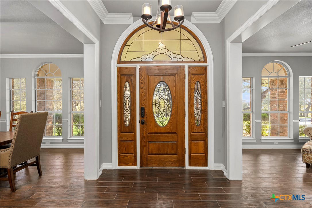 725 Willow Ridge Drive