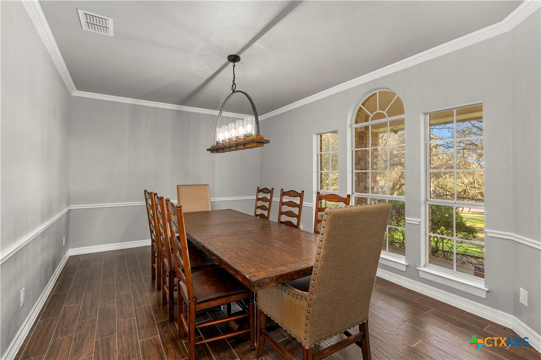 725 Willow Ridge Drive