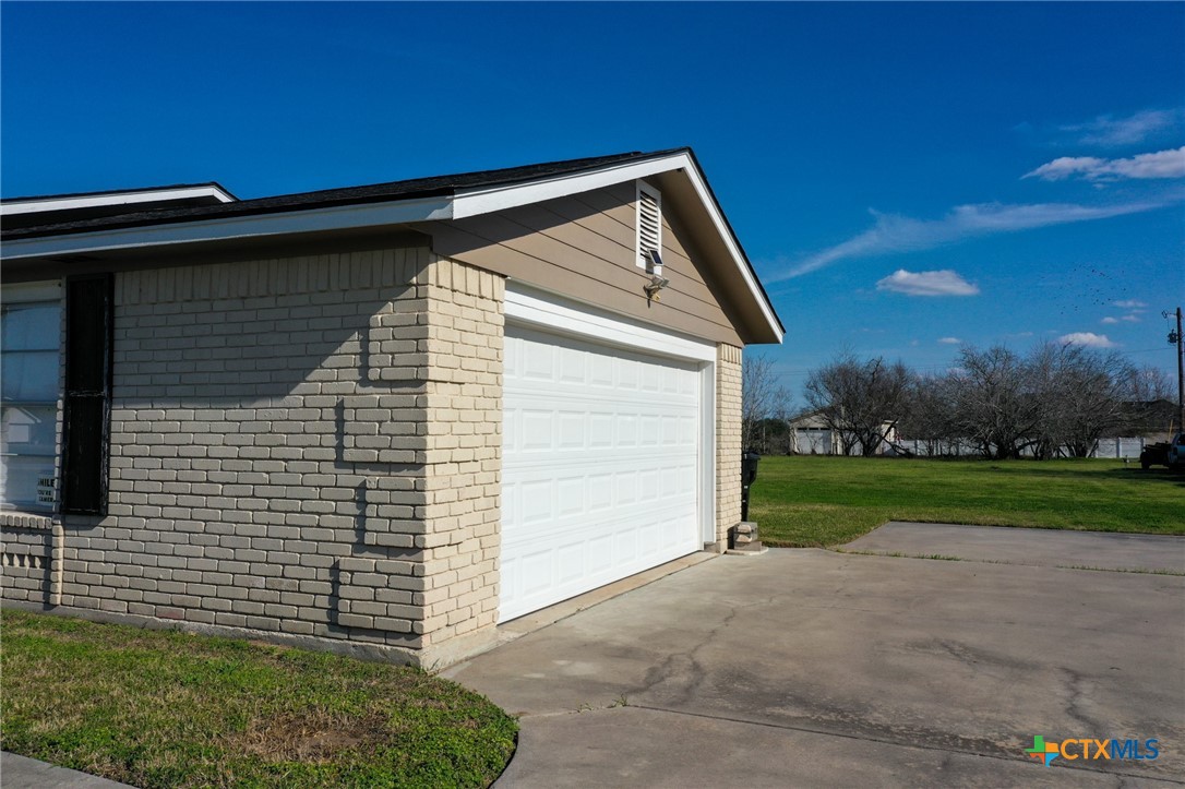 319 Crawford Drive