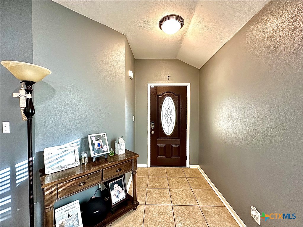 106 Palomino Lane
