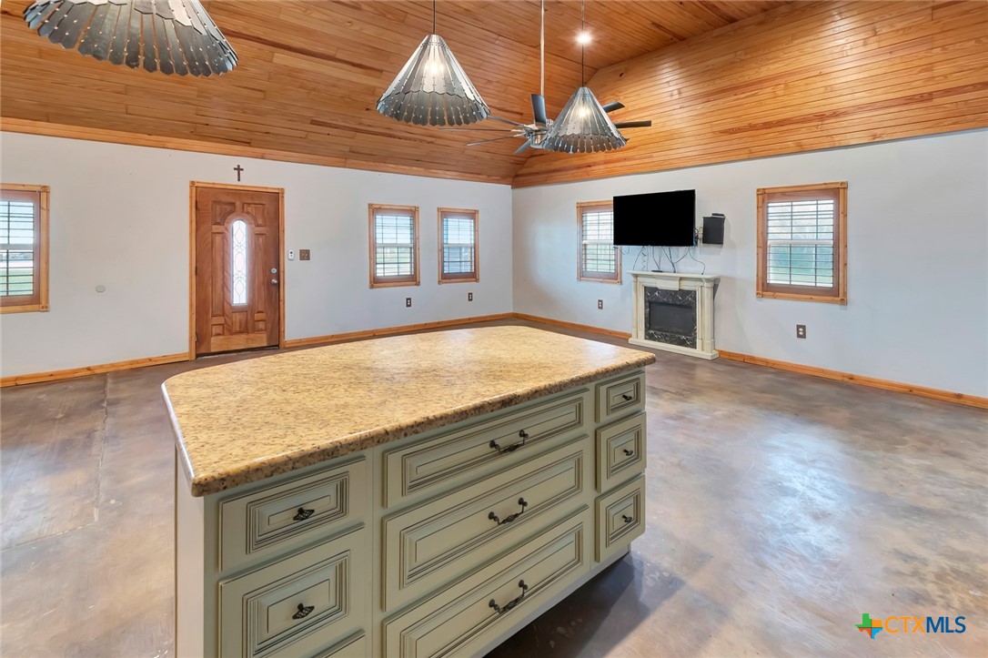 52 N Old Bloomington Road