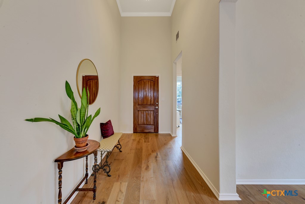 2730 Ridge Heights