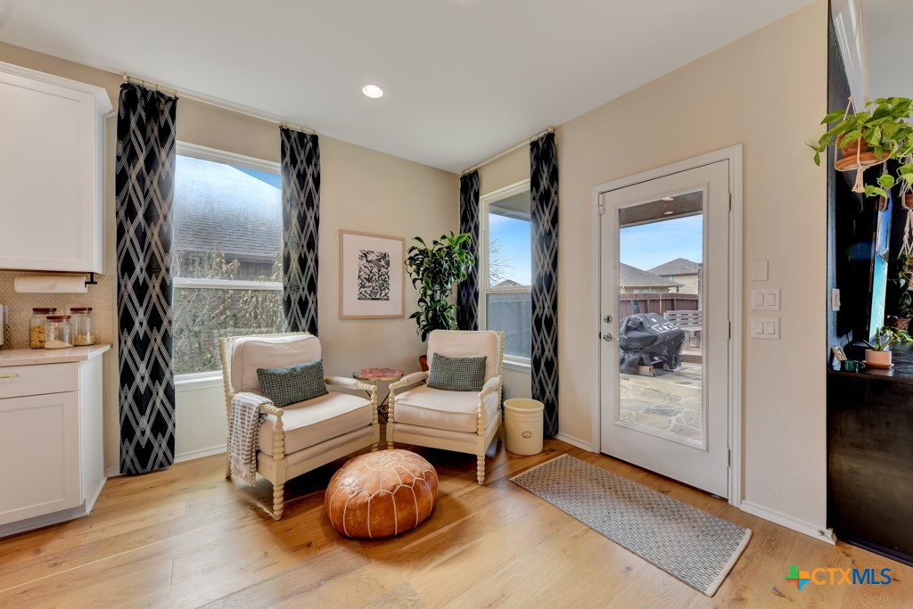 2730 Ridge Heights
