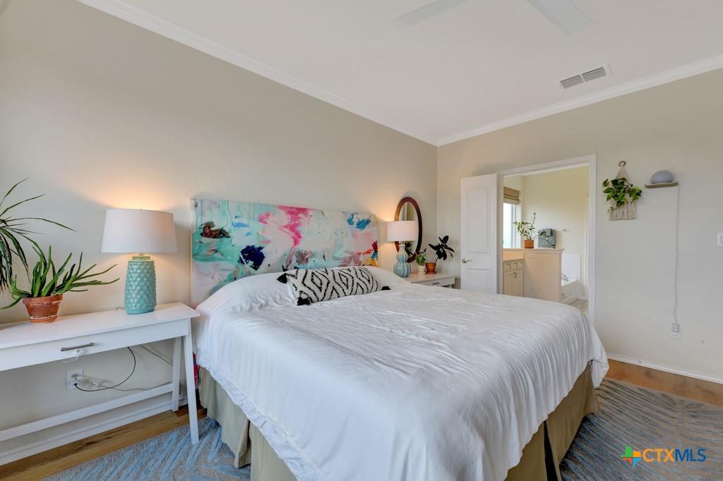 2730 Ridge Heights