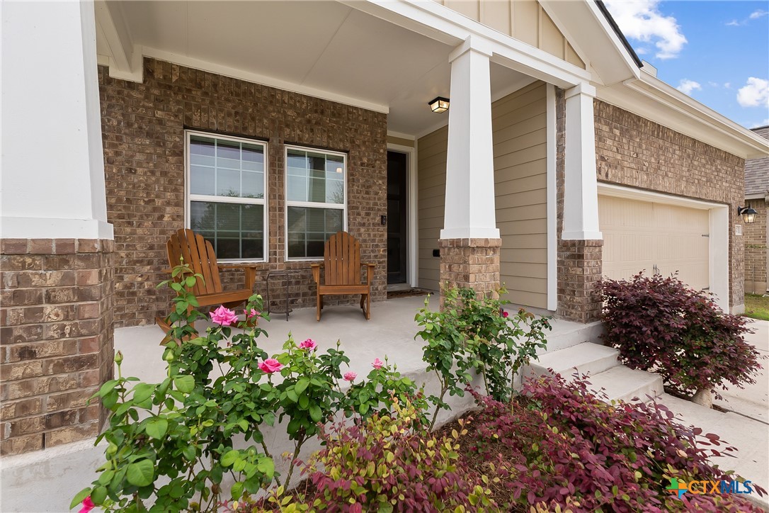 432 Lacey Oak Loop