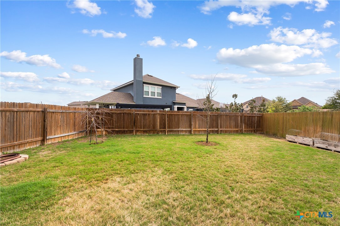 432 Lacey Oak Loop