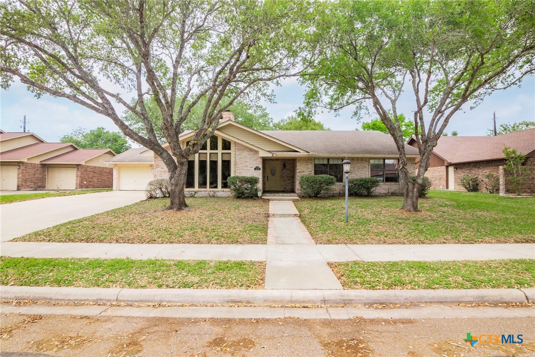 302 Windy Way Drive