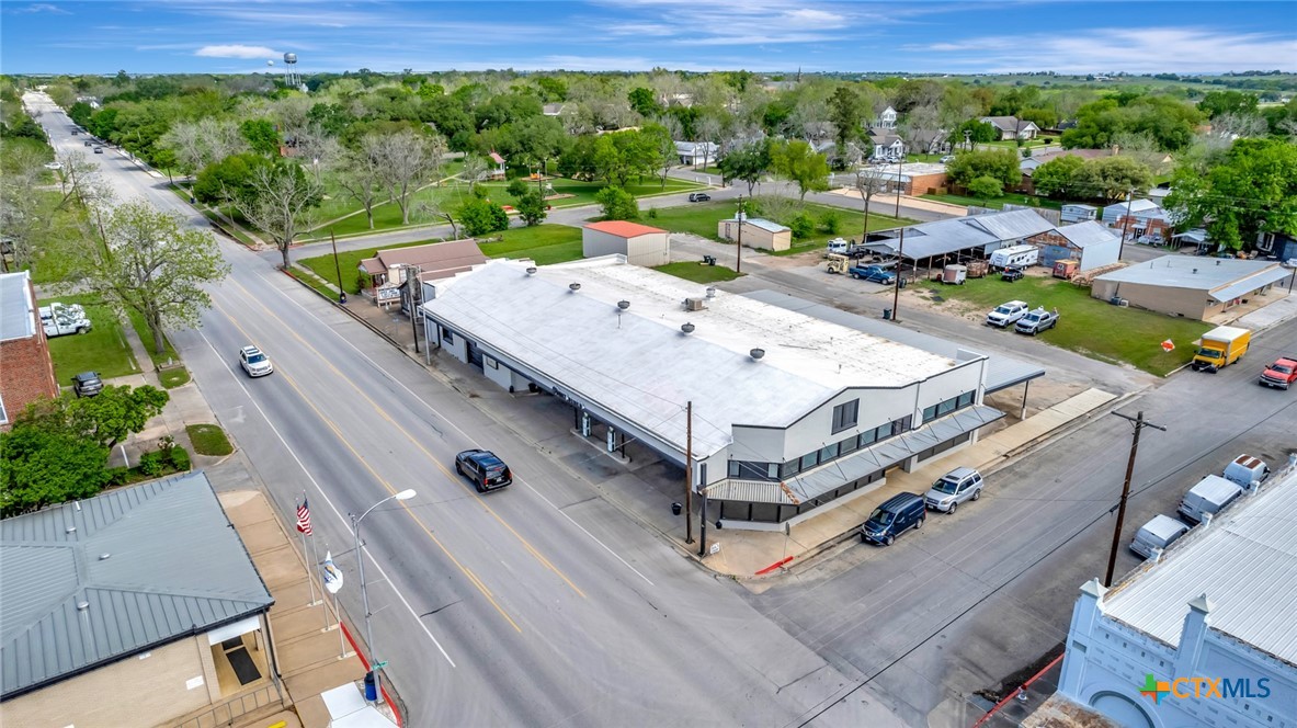 803 N Avenue E