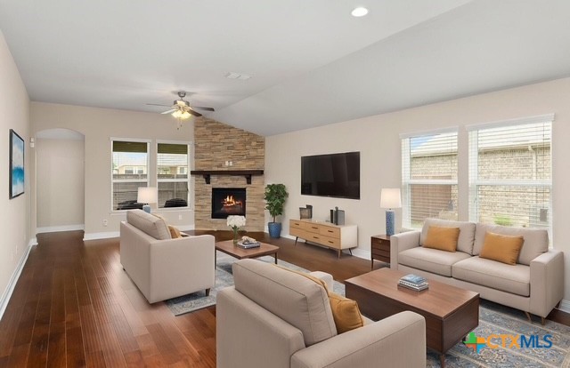 640 Ridgemeadow Drive