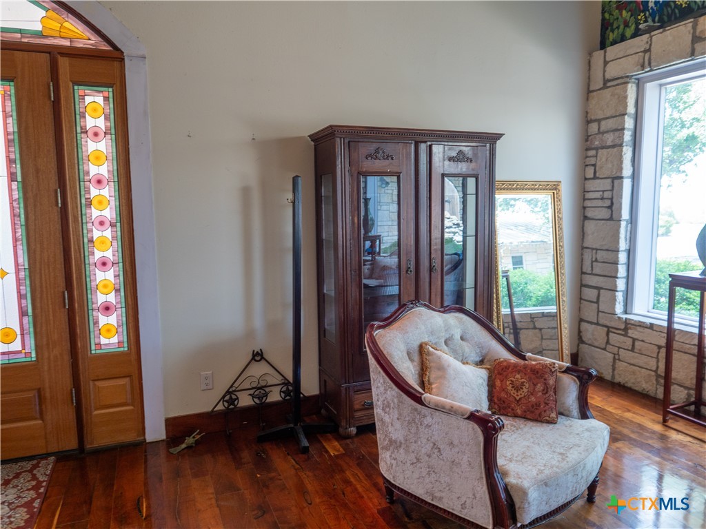 324 County Road 319