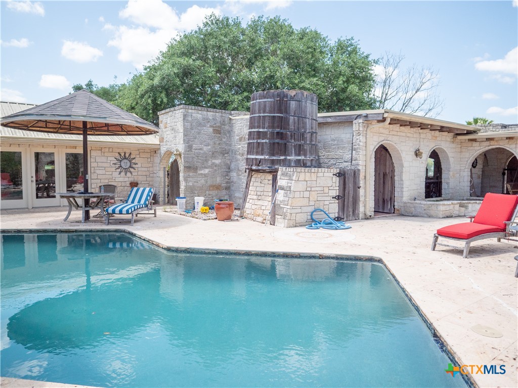 324 County Road 319