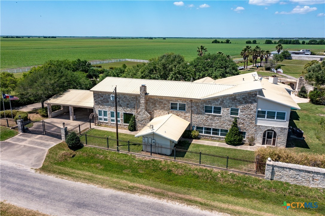 324 County Road 319