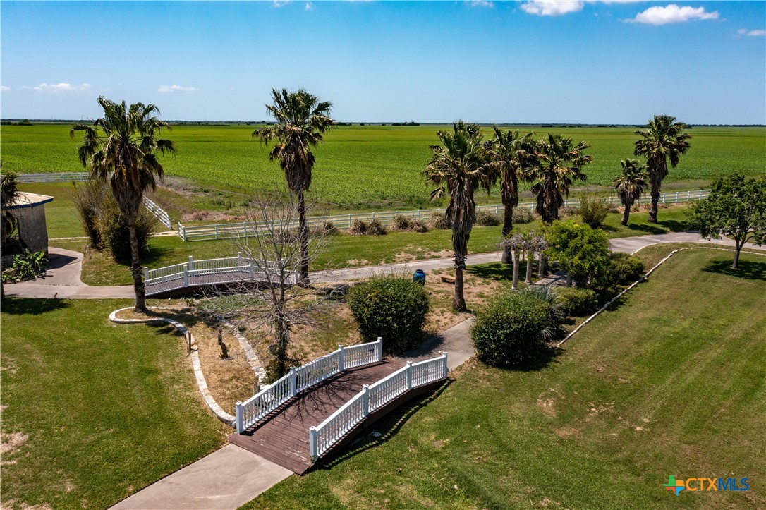 324 County Road 319
