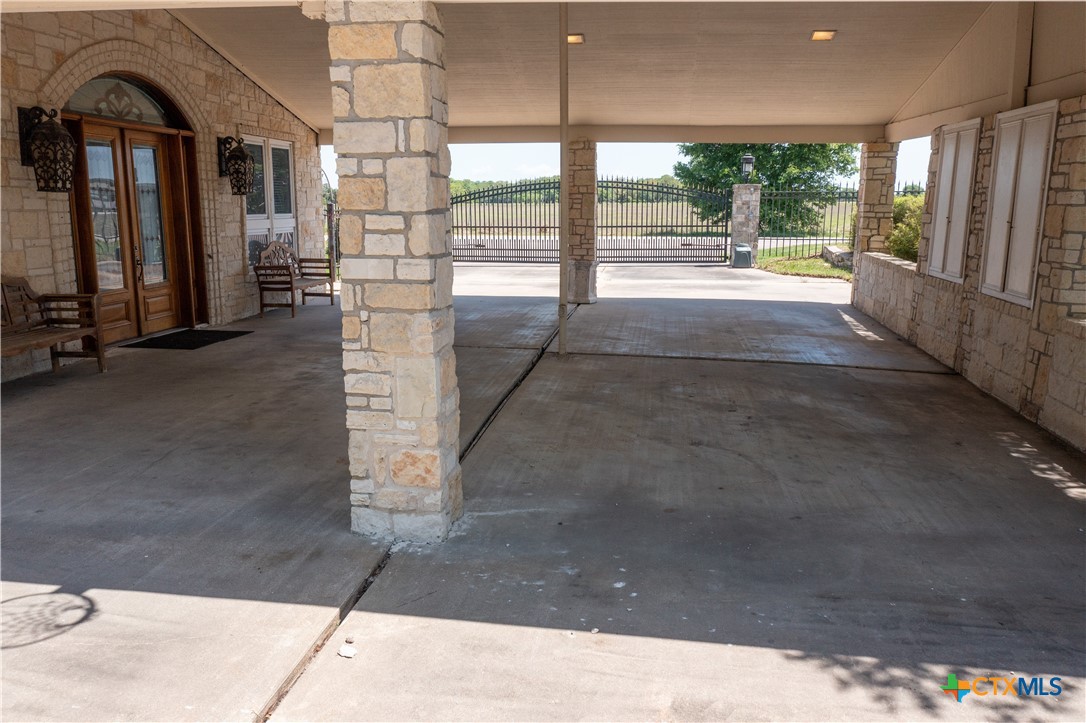 324 County Road 319