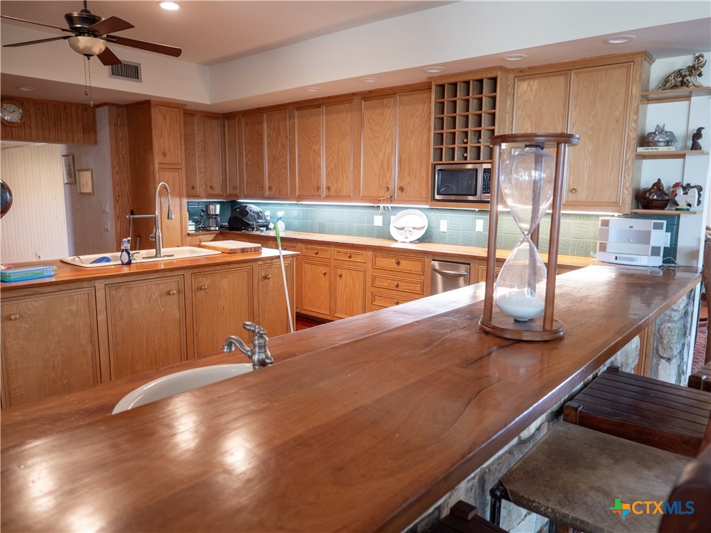 324 County Road 319