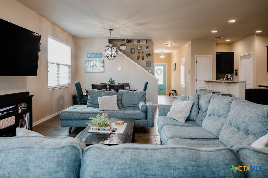 102 Cobble Stone Court