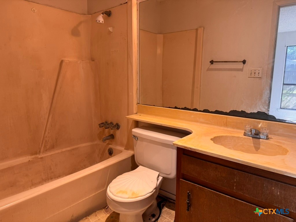 217 Londonderry Drive