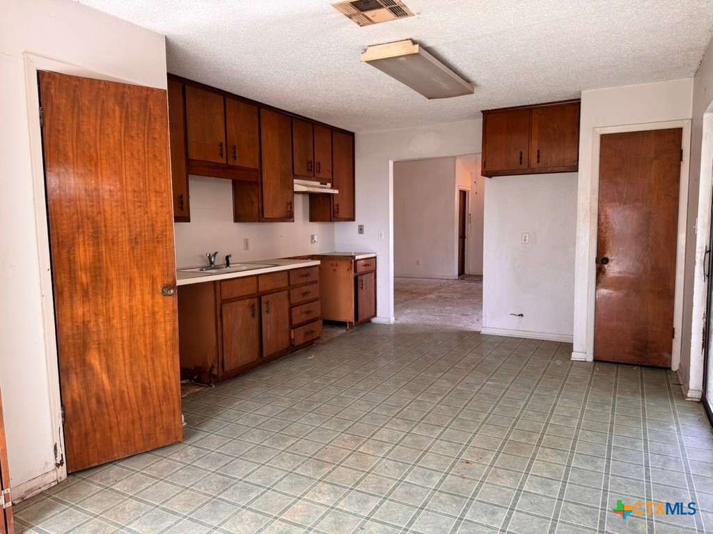 217 Londonderry Drive