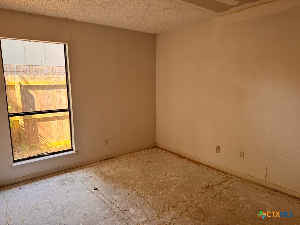 217 Londonderry Drive