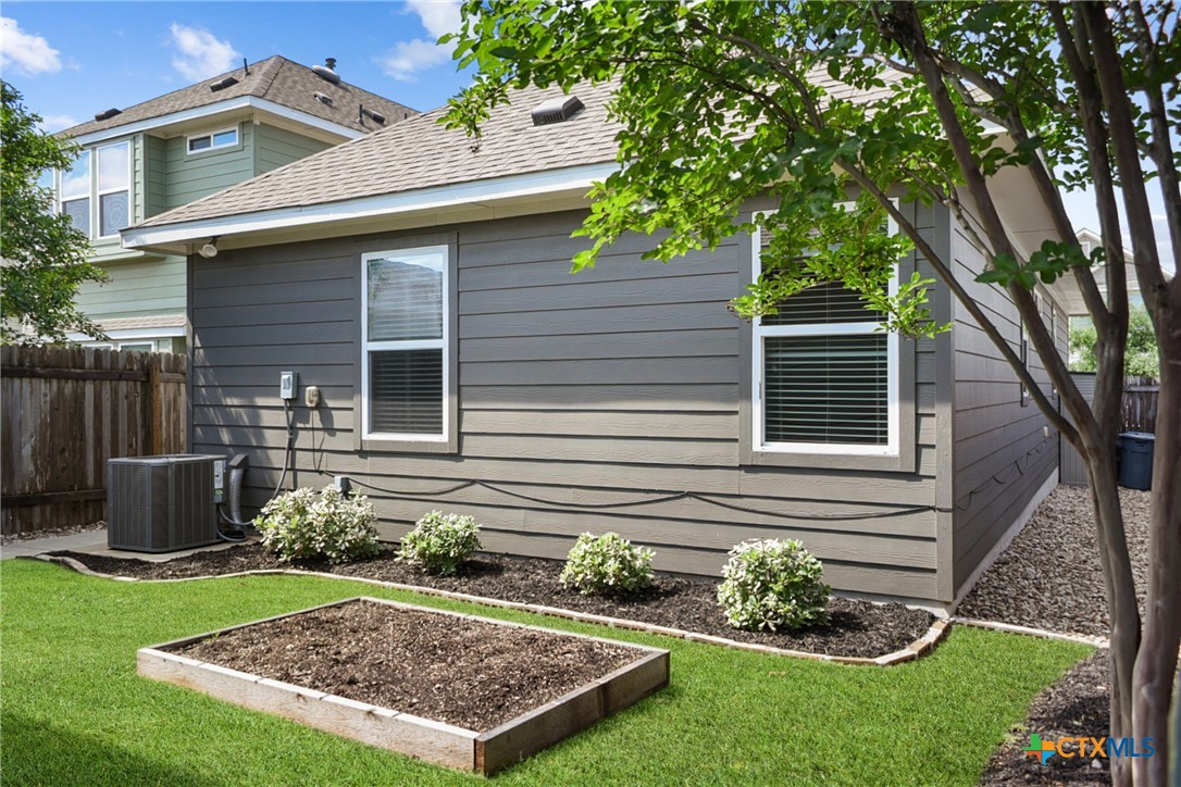 1038 Sand Post Place