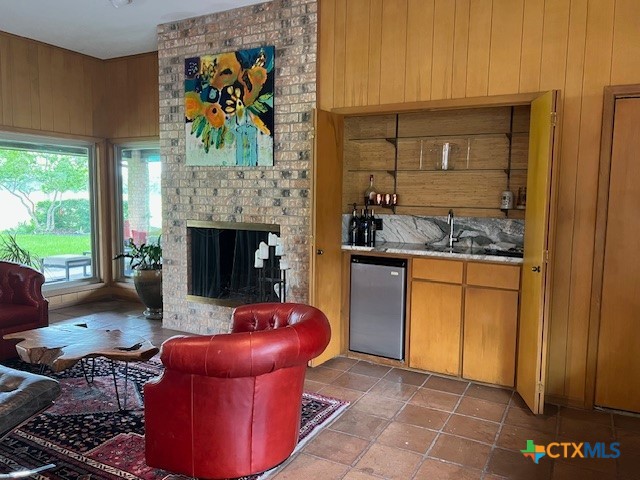 6014 Country Club Drive