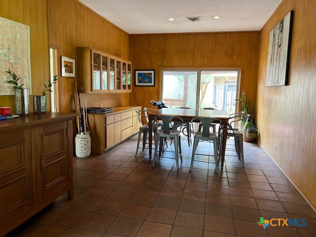 6014 Country Club Drive