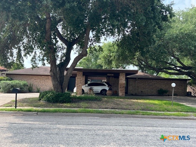 6014 Country Club Drive