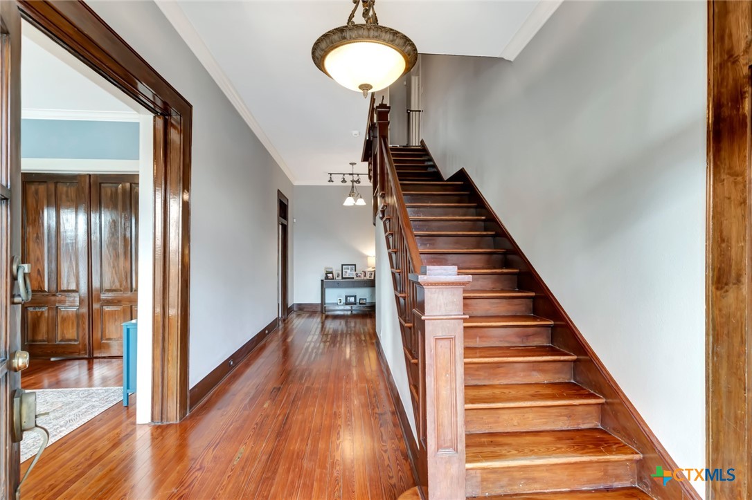 408 W Forrest Street