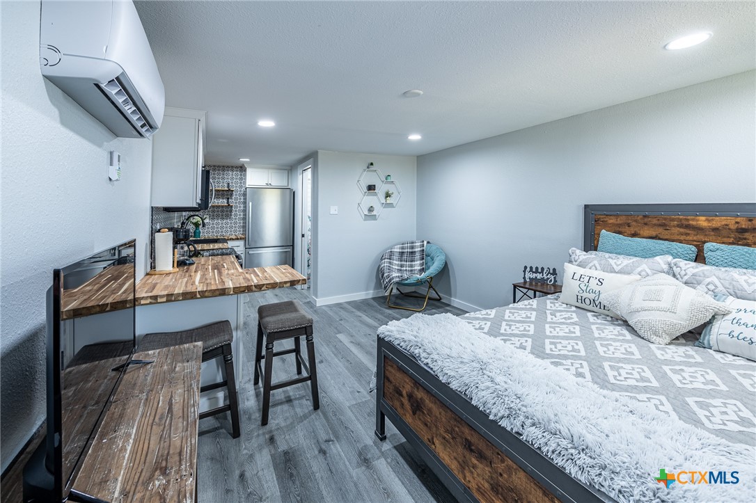 143 S Quailrun Avenue