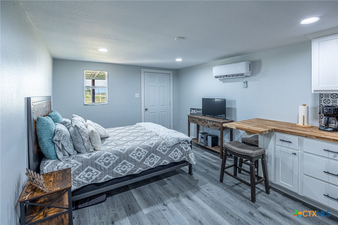 143 S Quailrun Avenue