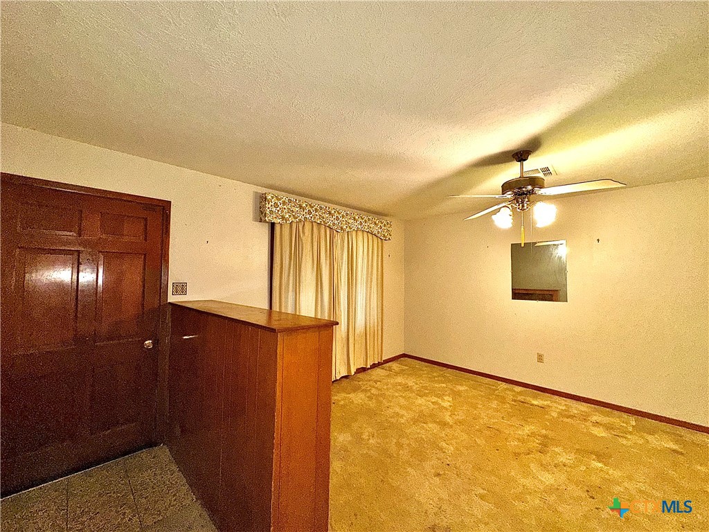 408 E King