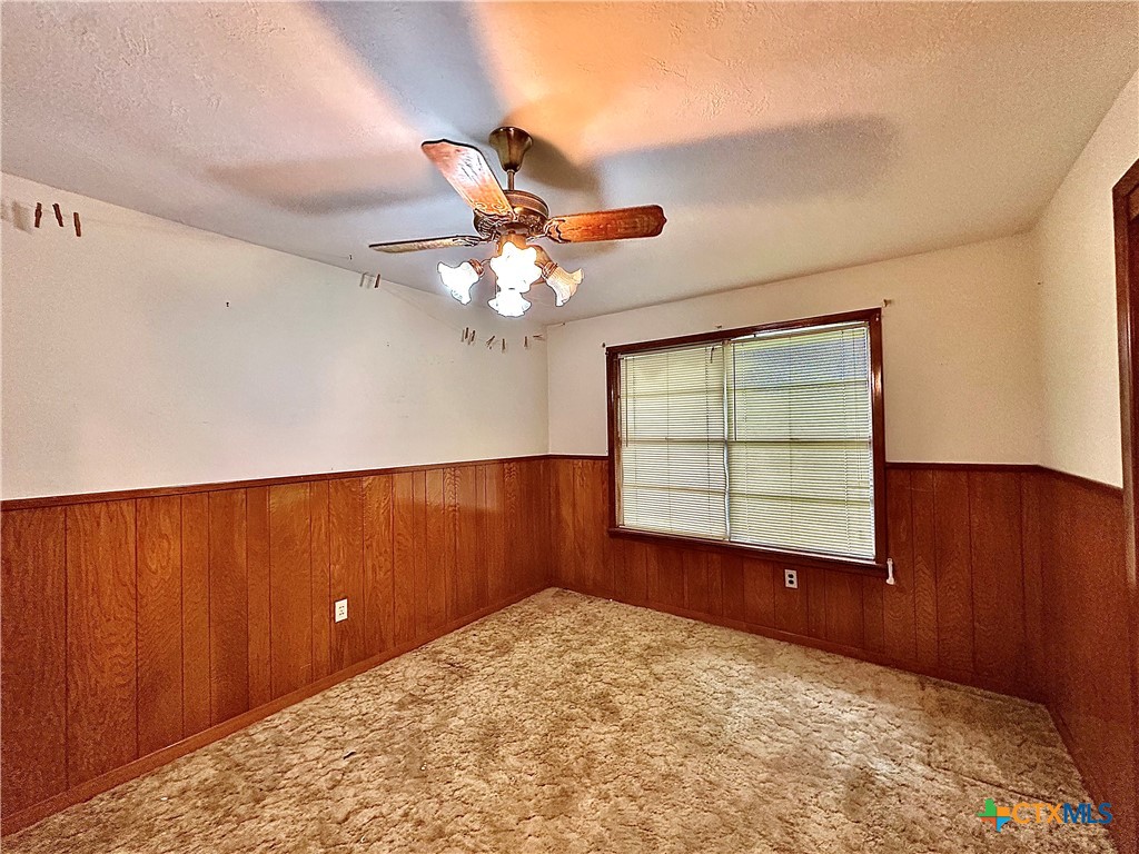408 E King