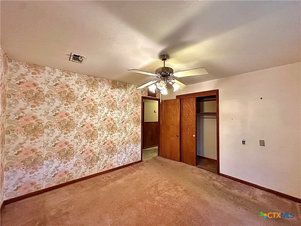 408 E King