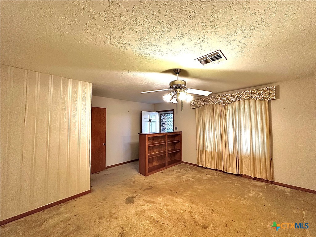 408 E King