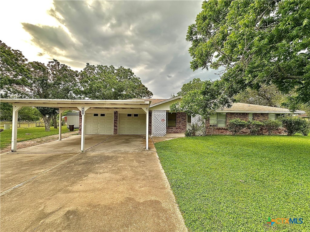 408 E King