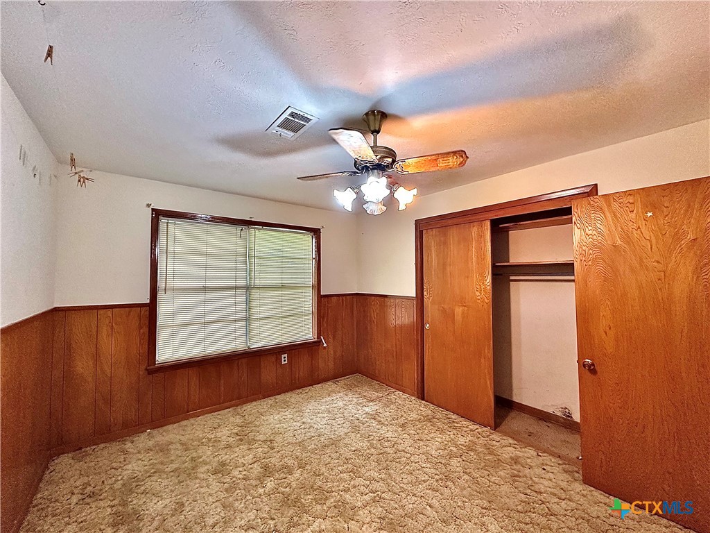 408 E King