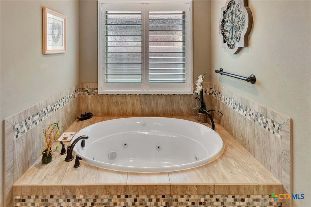 201 Pebble Brook