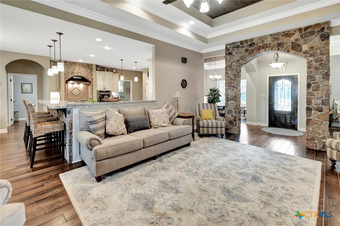 201 Pebble Brook